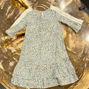 brunch dresses mini Sunday Scalloped Dress in White Rozmiar:XS/S Relaxed Wedding Dress Styles – Effortlessly Versatile